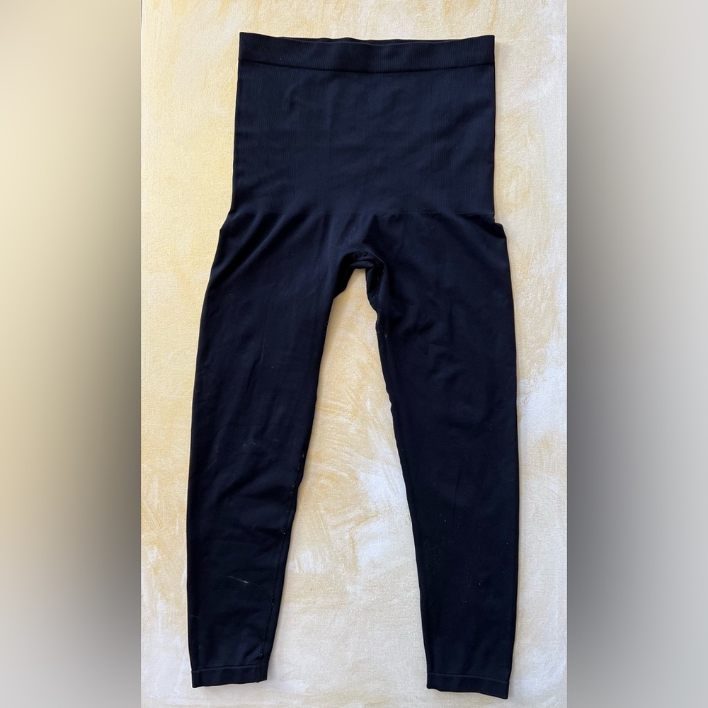 Shapermint black shape wear leggings, size XL